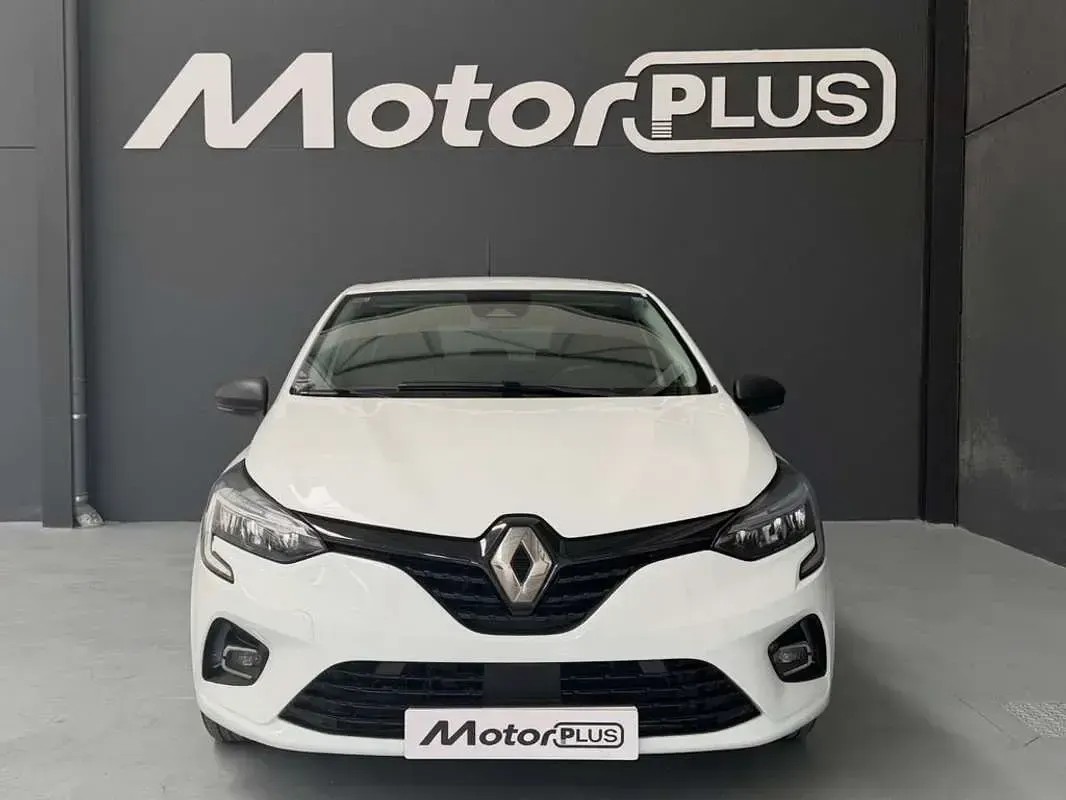 Usado Renault Clio Business 101 CV (74 kW) 2021 Blanco Utilitario