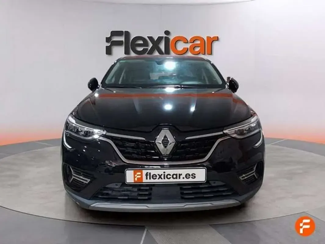 Begagnad Renault Arkana 145 HK (106 kW) 2022 Svart SUV
