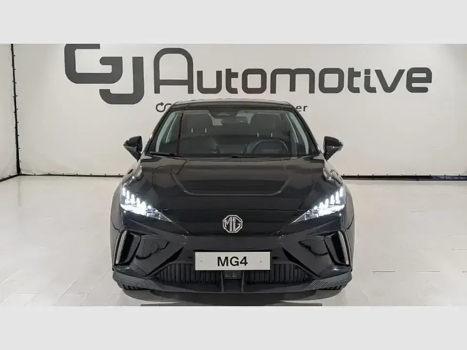 Nuevo MG MG4 EV Luxury 150 kW (204 CV) 2026 Otro Utilitario
