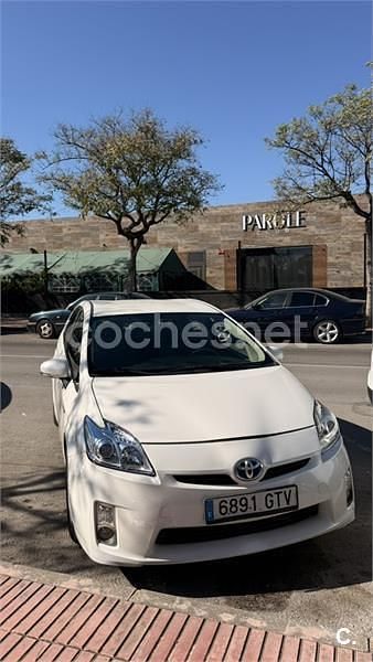 Usado Toyota Prius Advance 136 CV (100 kW) 2010 Blanco Utilitario