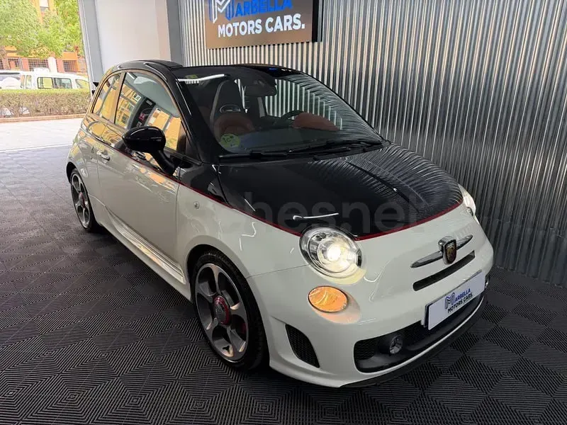 Usado Abarth 500C Turismo 160 CV (117 kW) 2013 Beige Descapotable