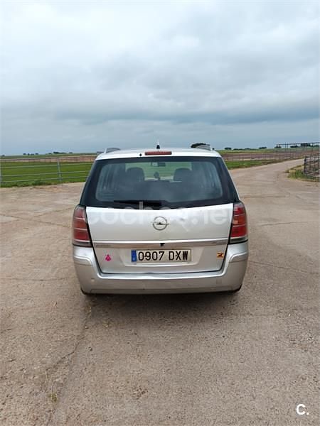 Usado Opel Zafira Enjoy 120 CV (88 kW) 2006 Gris / plata Monovolumen