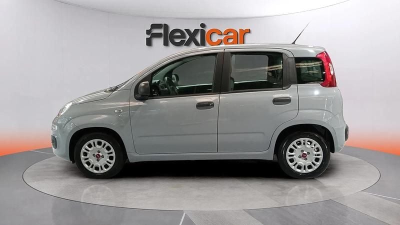Usado Fiat Panda 71 CV (52 kW) 2022 Gris Utilitario