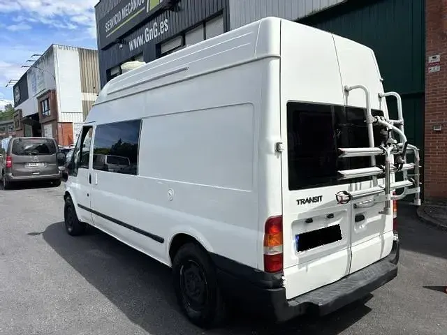 Usado Ford Transit 125 CV (91 kW) 2004 Blanco Van