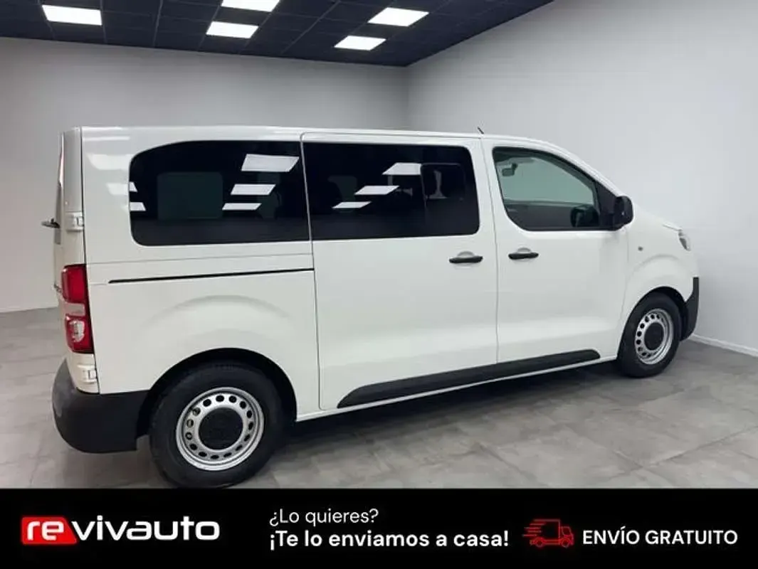 Usado Toyota Proace Advance 120 CV (88 kW) 2022 Blanco Monovolumen