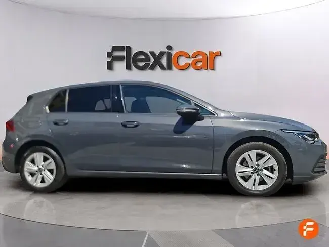 Usado VW Golf VIII Life 150 CV (110 kW) 2023 Gris