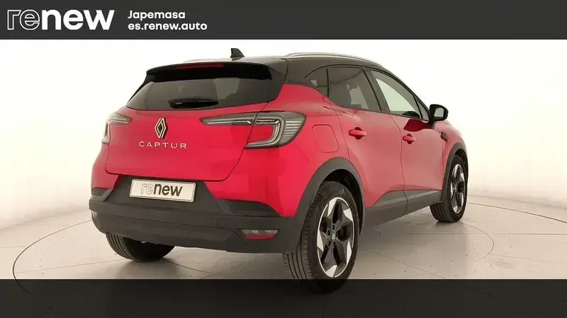 Usado Renault Captur Techno 100 CV (73 kW) 2025 Rojo SUV