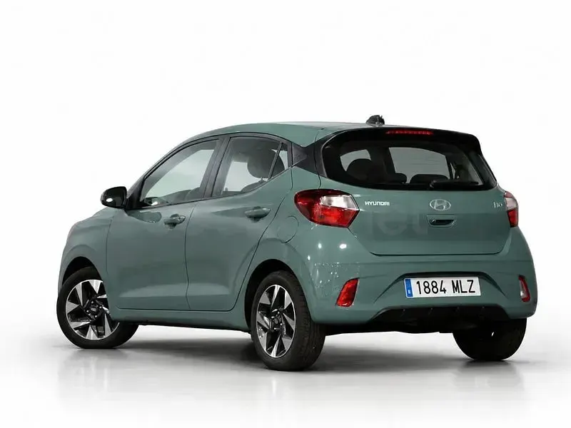 Usado Hyundai i10 67 CV (49 kW) 2023 Verde Utilitario