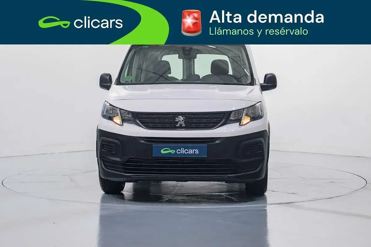 Usado Peugeot Rifter Access 99 CV (72 kW) 2019 Blanco Monovolumen