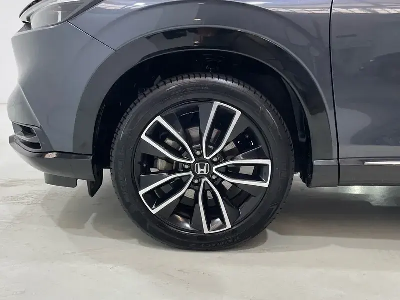 Usado Honda HR-V Elegance 131 CV (96 kW) 2022 Gris SUV