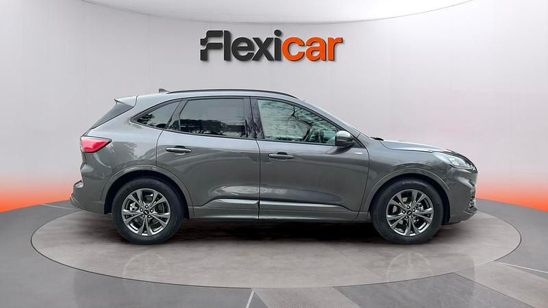 Usado Ford Kuga ST-Line 120 CV (88 kW) 2024 Gris SUV