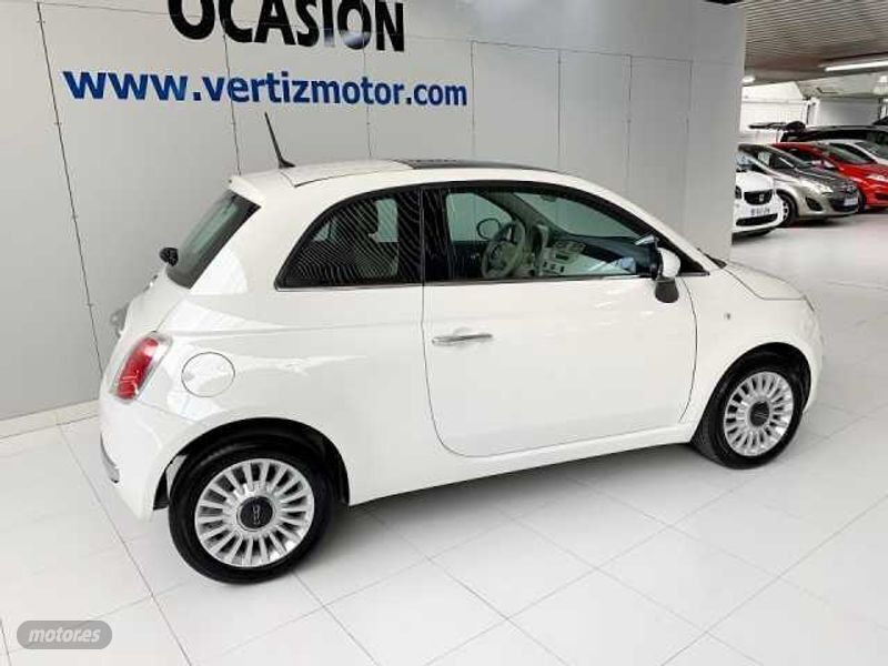 Usado Fiat 500 Lounge 69 CV (50 kW) 2013 Blanco Utilitario