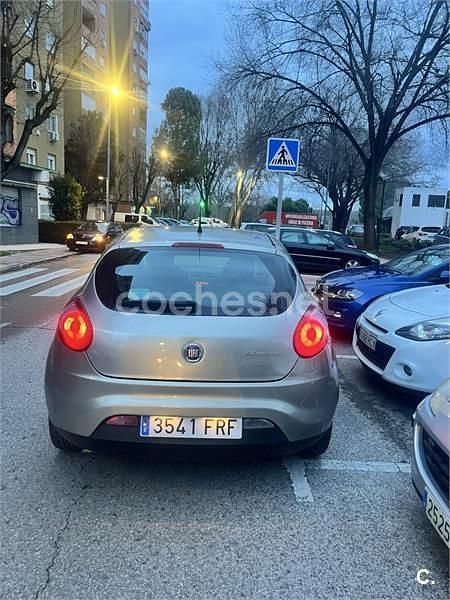 Usado Fiat Bravo Active 120 CV (88 kW) 2007 Beige Utilitario