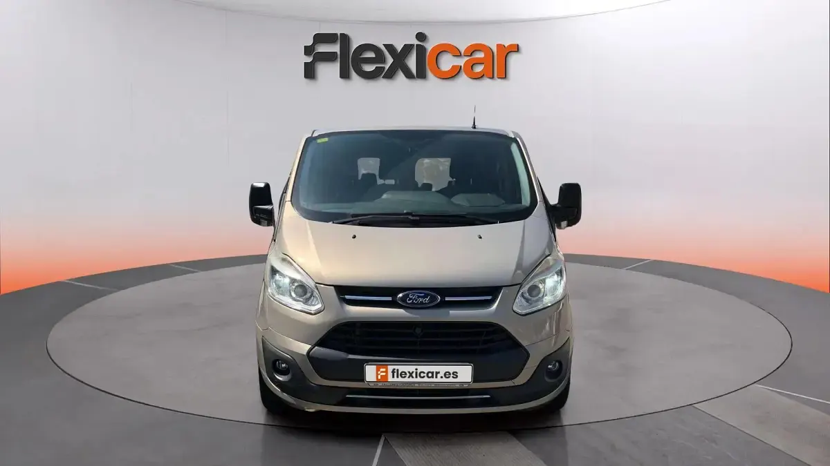 Usado Ford Transit Custom 131 CV (96 kW) 2016 Marrón Monovolumen
