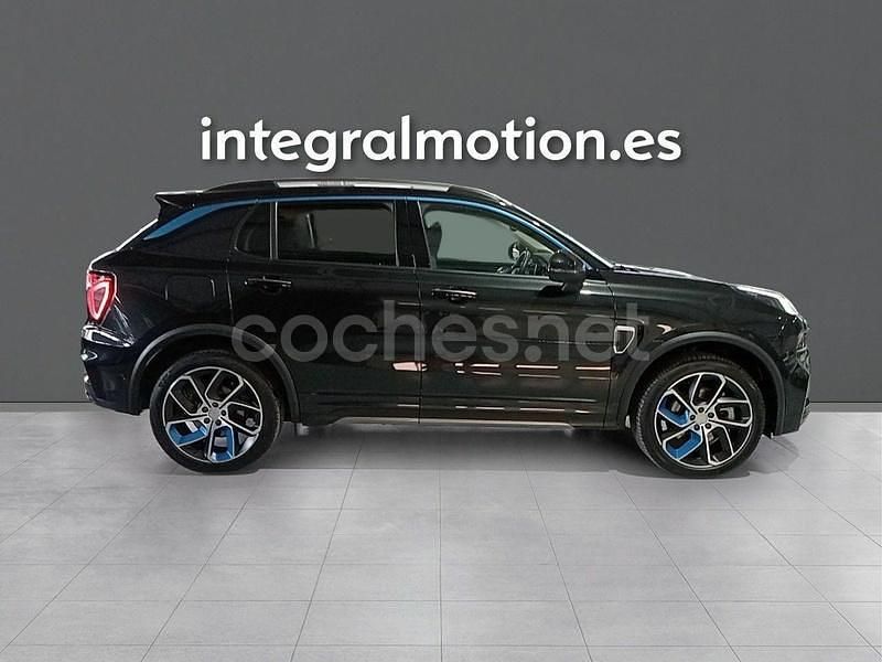 Usado Lynk & Co 01 261 CV (191 kW) 2022 Negro SUV