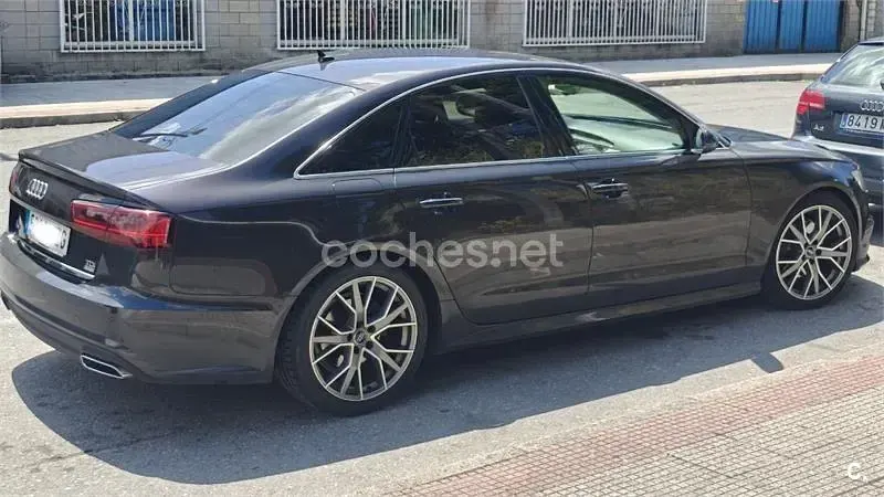 Usado Audi A6 190 CV (139 kW) 2017 Negro Berlina