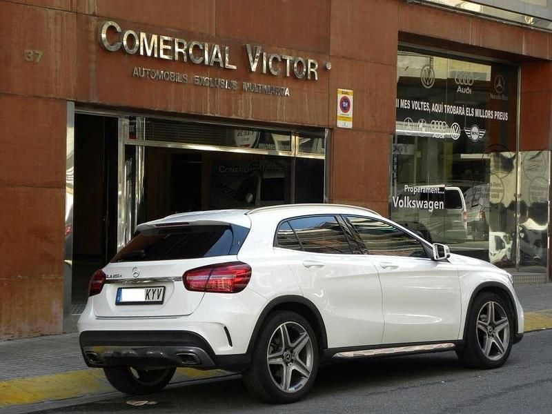 Brugt Mercedes GLA200 136 HK (100 kW) 2019 Hvid SUV