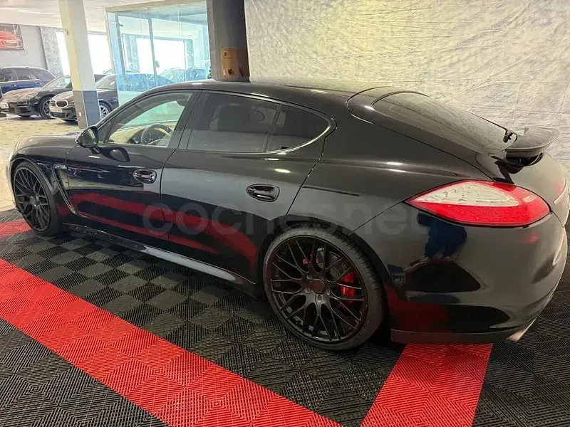 Usado Porsche Panamera 250 CV (183 kW) 2011 Negro Utilitario
