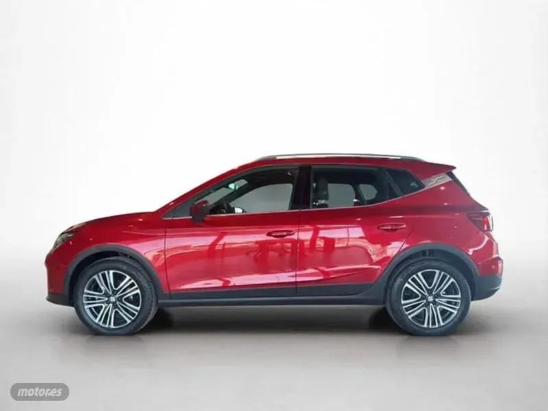 Usado Seat Arona Xperience 115 CV (84 kW) 2024 Rojo SUV