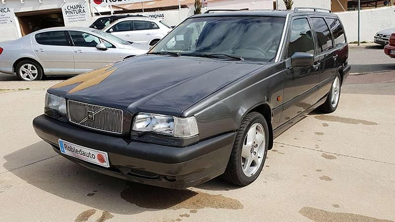 Usado Volvo 850 225 CV (165 kW) 1994 Gris Familiar