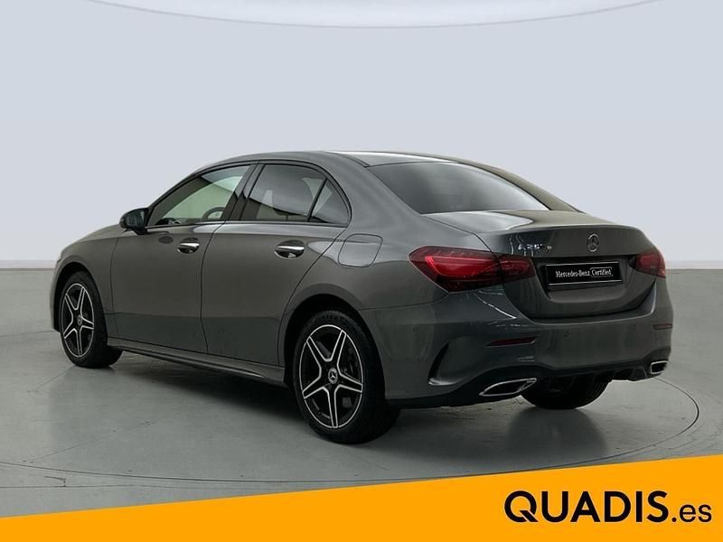 Usado Mercedes A160 218 CV (160 kW) 2025 Gris Berlina