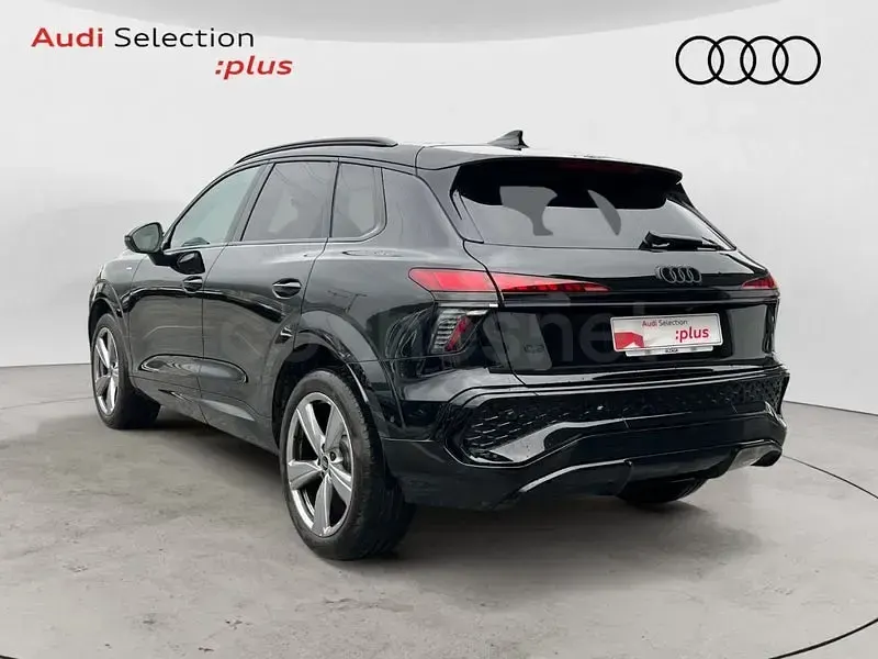 Usado Audi Q3 S-Line 150 CV (110 kW) 2025 Negro SUV