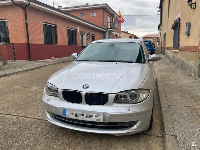 Gris / plata Usado 2007 BMW 118 Utilitario | 6500 € (Precio justo) - Imagen 1/4