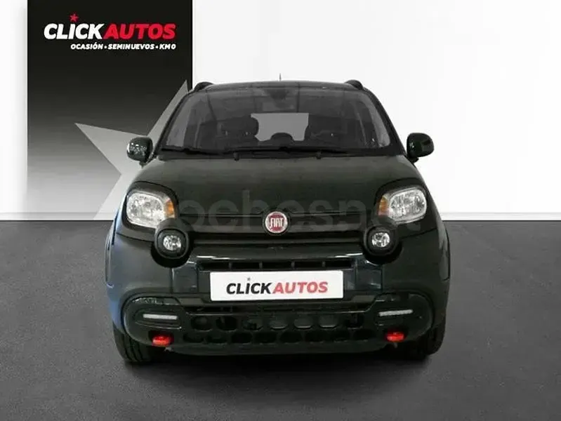 Usado Fiat Panda Cross Cross 70 CV (51 kW) 2024 Verde Utilitario