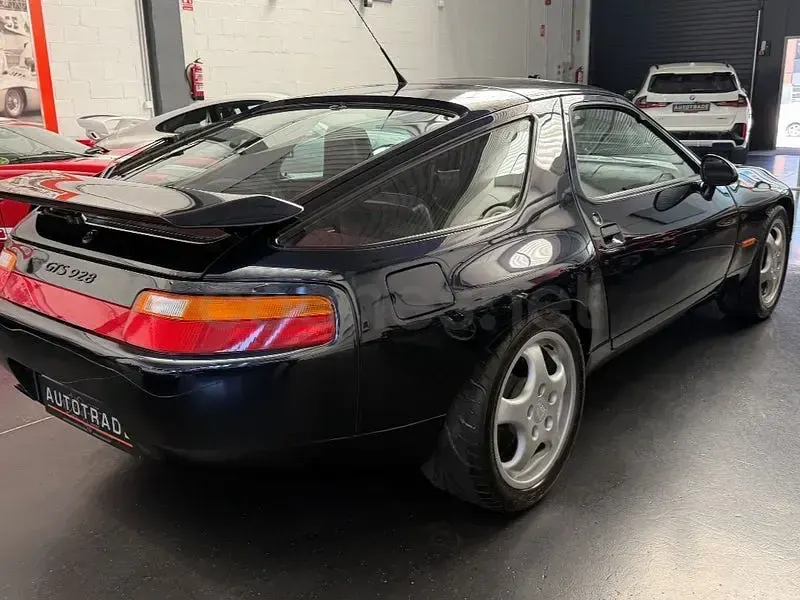 Usado Porsche 928 349 CV (256 kW) 1992 Azul Coupe