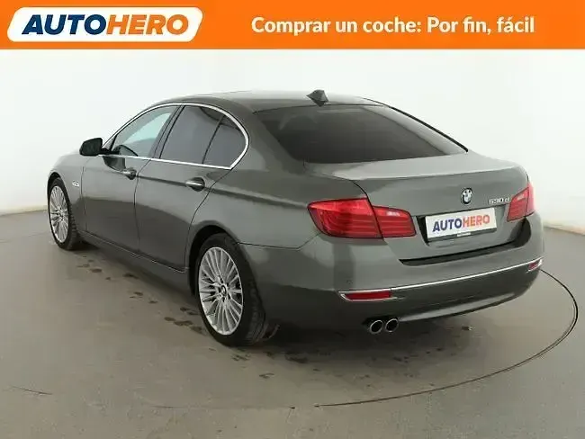 Käytetty BMW 530 Comfort Edition 258 HP (189 kW) 2014 Harmaa Sedan