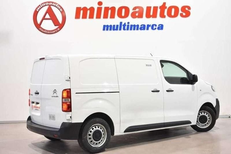 Usado Citroën Jumpy 101 CV (74 kW) 2022 Blanco Monovolumen