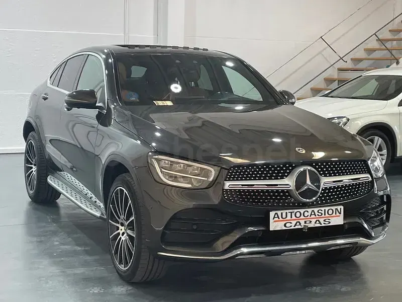 Usado Mercedes GLC300e 306 CV (225 kW) 2022 Negro SUV