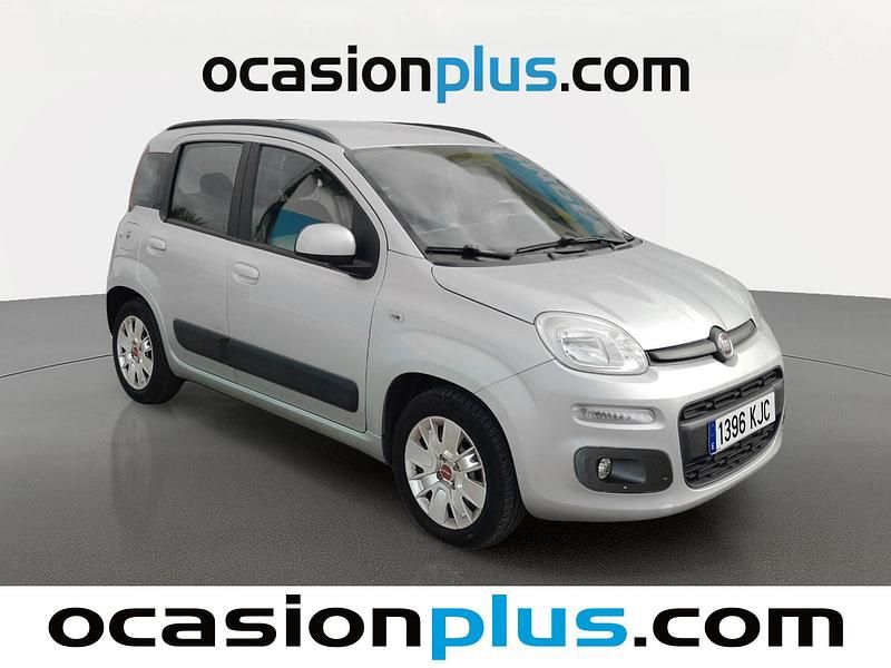 Usado Fiat Panda Lounge 69 CV (50 kW) 2018 Gris / plata Berlina