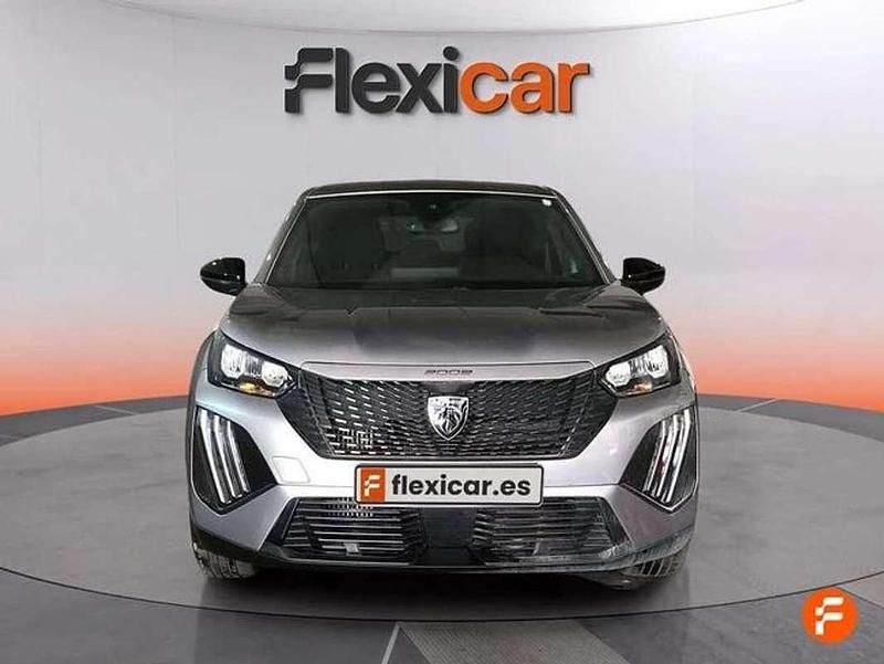 Usado Peugeot 2008 Active 102 CV (75 kW) 2024 Gris SUV