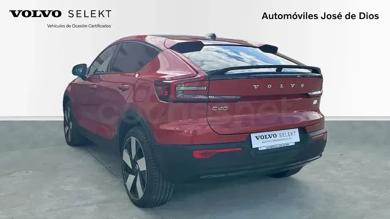 Usado Volvo C40 Plus 300 kW (408 CV) 2022 Rojo SUV