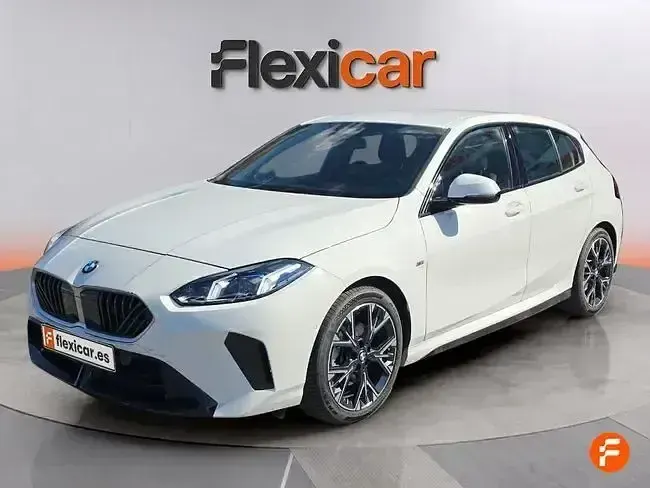 Usado BMW 120 170 CV (125 kW) 2025 Gris / plata Utilitario
