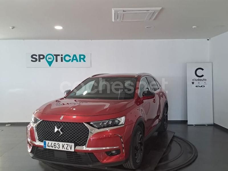 Granate Usado 2019 DS Automobiles DS7 Crossback Be Chic SUV | 16.400 € (Caro) - Imagen 1/4