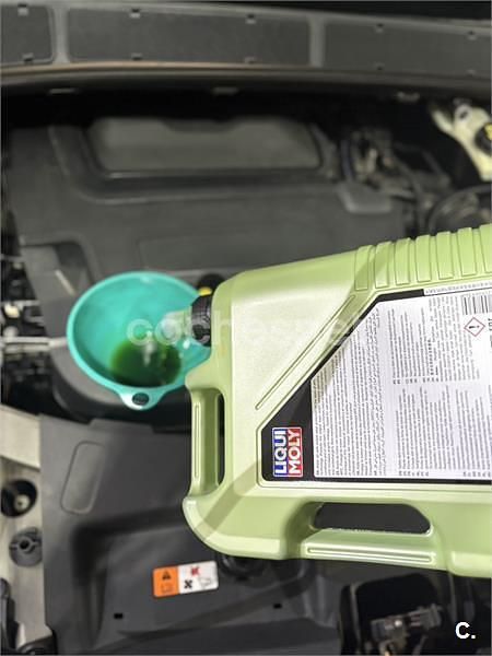 Usado Ford S-MAX Trend 140 CV (102 kW) 2011 Marrón Monovolumen