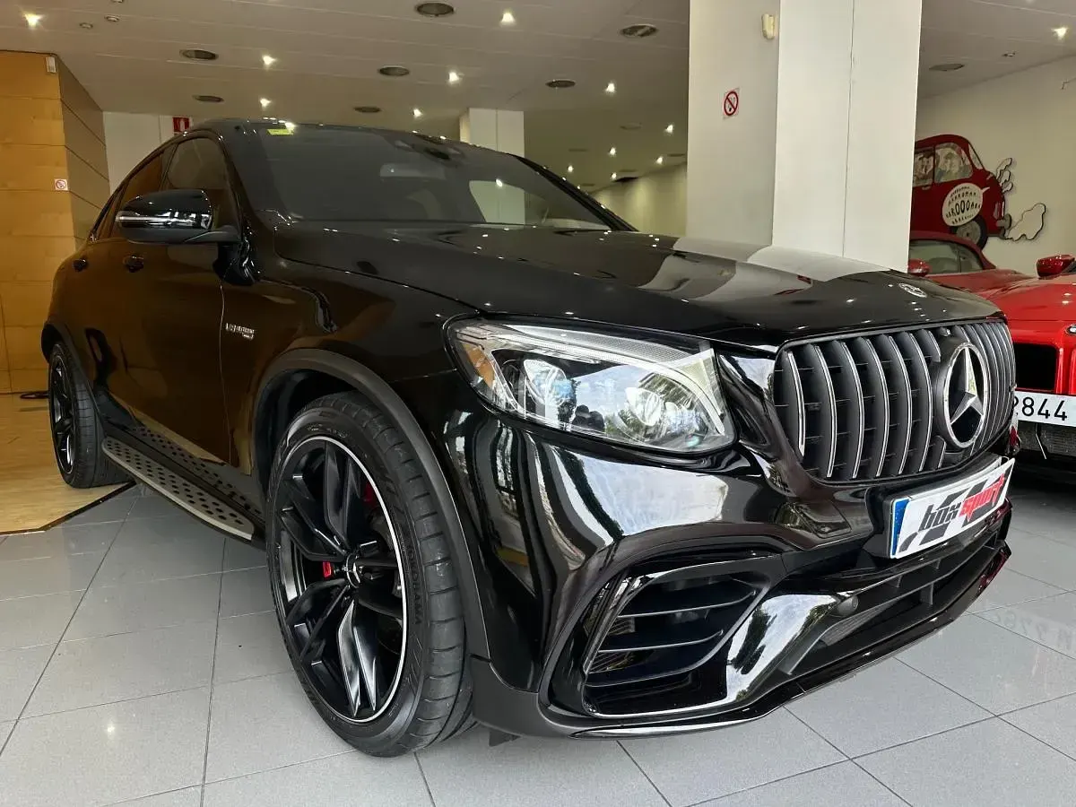 Usado Mercedes GLC63 AMG AMG 510 CV (375 kW) 2019 Negro SUV