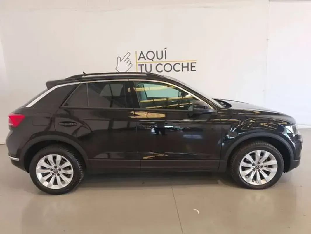 Usado VW T-Roc Advance 116 CV (85 kW) 2021 Negro SUV