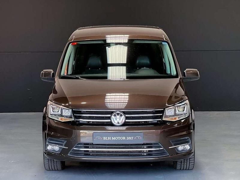 Usado VW Caddy Highline 150 CV (110 kW) 2016 Marrón Monovolumen