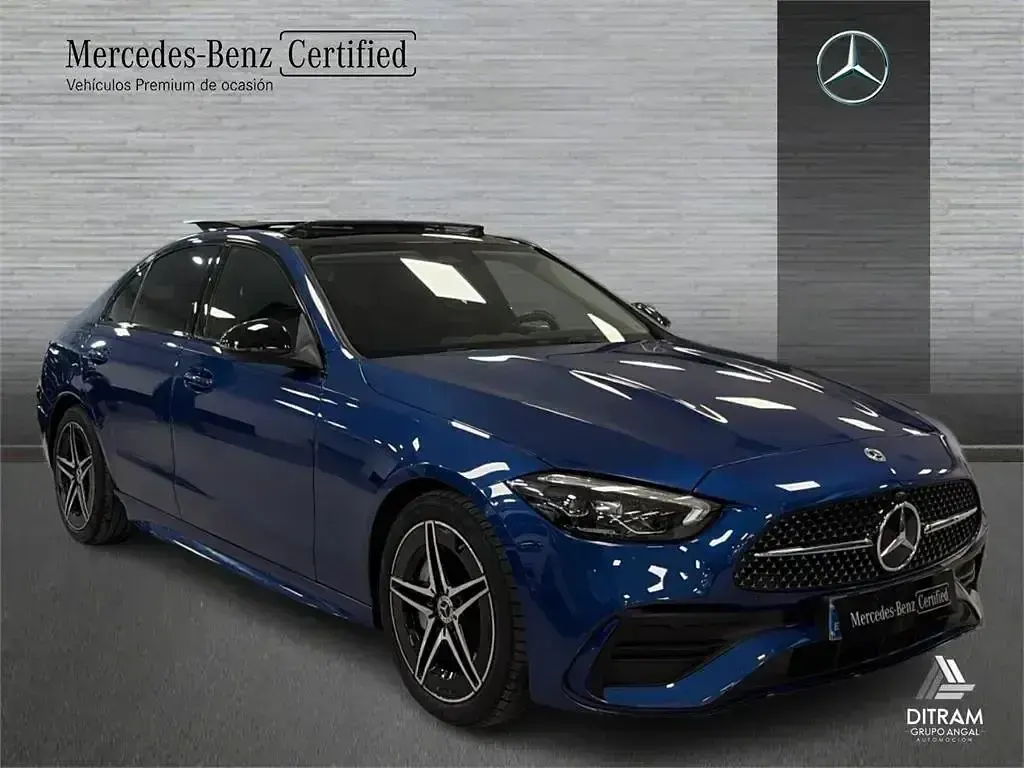 Usado Mercedes C220 AMG line 200 CV (147 kW) 2025 Azul Berlina