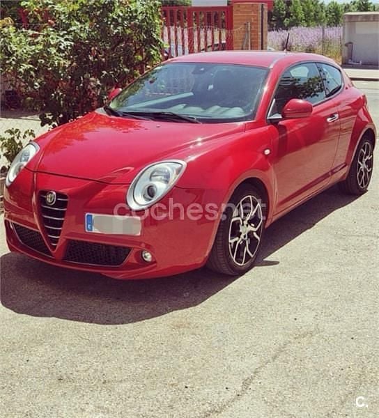 Usado Alfa Romeo MiTo 95 CV (69 kW) 2012 Rojo Utilitario