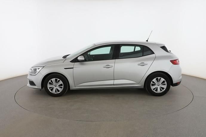 Usado Renault Mégane IV Life 102 CV (75 kW) 2019 Gris Berlina