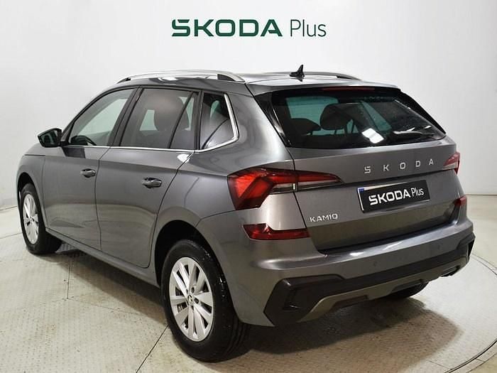 Gris Usado 2024 Skoda Kamiq Selection SUV | 18.500 € (Super precio) - Imagen 1/4