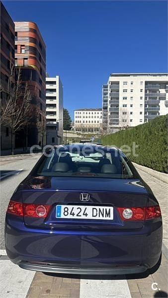Usado Honda Accord Sport 140 CV (102 kW) 2005 Azul Berlina