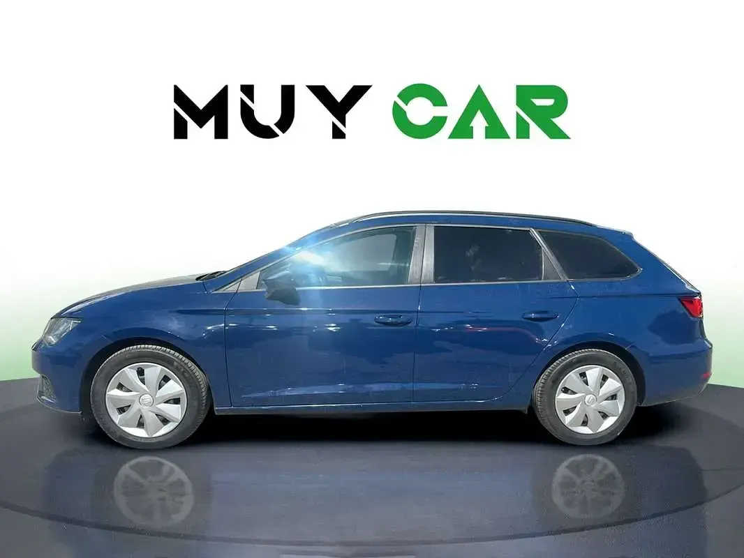 Usado Seat Leon ST Reference 116 CV (85 kW) 2017 Azul Familiar