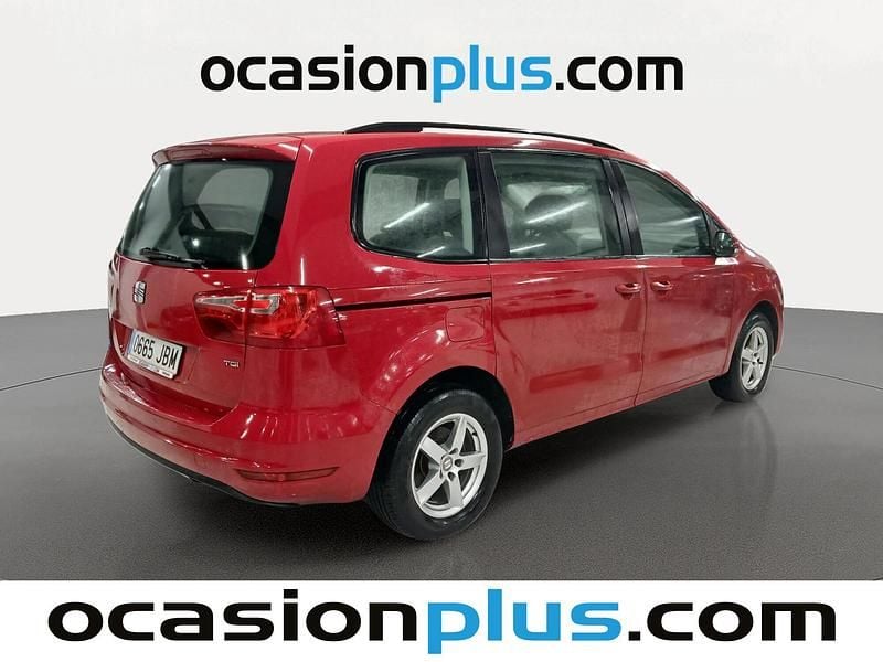 Usado Seat Alhambra I-Tech 177 CV (130 kW) 2014 Rojo Monovolumen