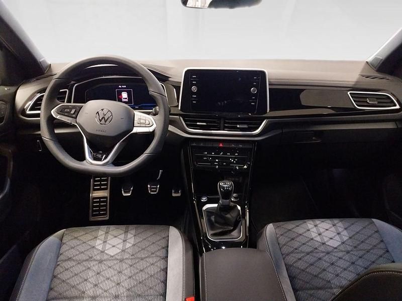 Usado VW T-Roc R-line 116 CV (85 kW) 2025 Negro SUV
