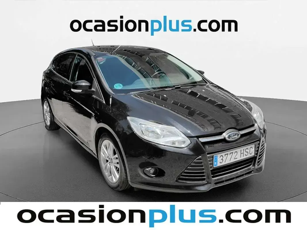 Usado Ford Focus Trend 125 CV (91 kW) 2013 Negro Utilitario